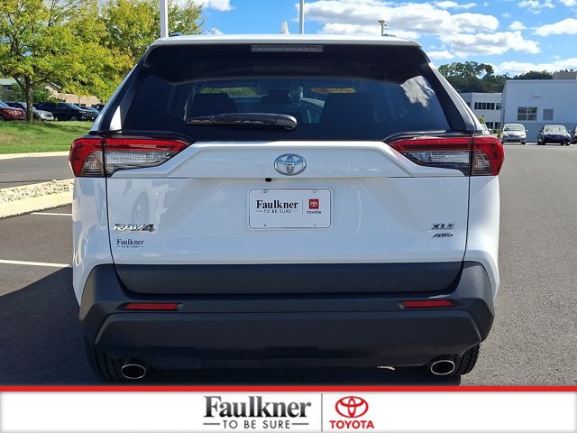Certified 2025 Toyota RAV4 XLE AWD/4WD image 5