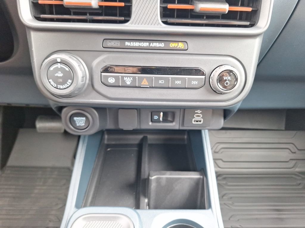 New 2026 Ford Maverick Lariat w/ 4K Tow Package image 12