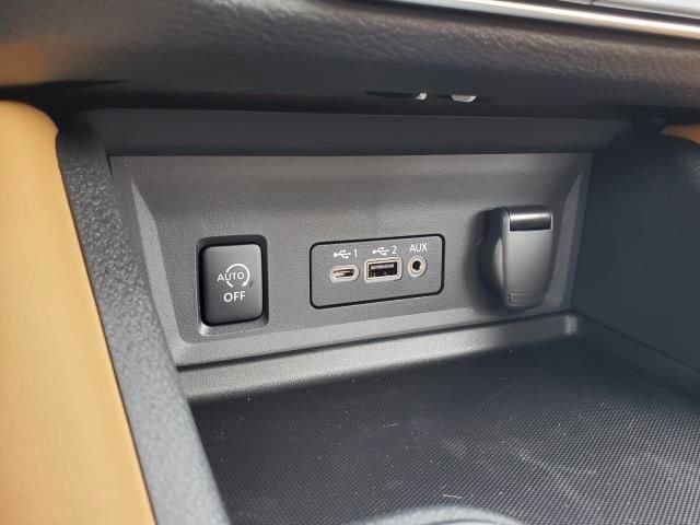 New 2025 Nissan Sentra SV w/ SV Premium Package image 32