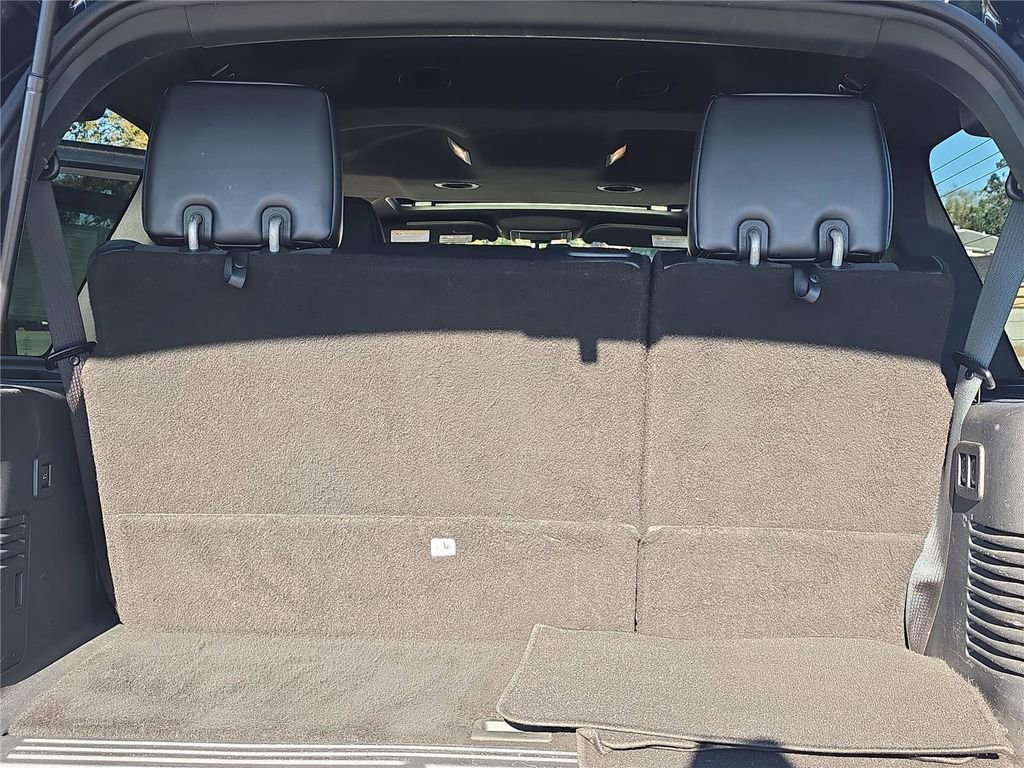 Used 2015 Ford Expedition Platinum image 29