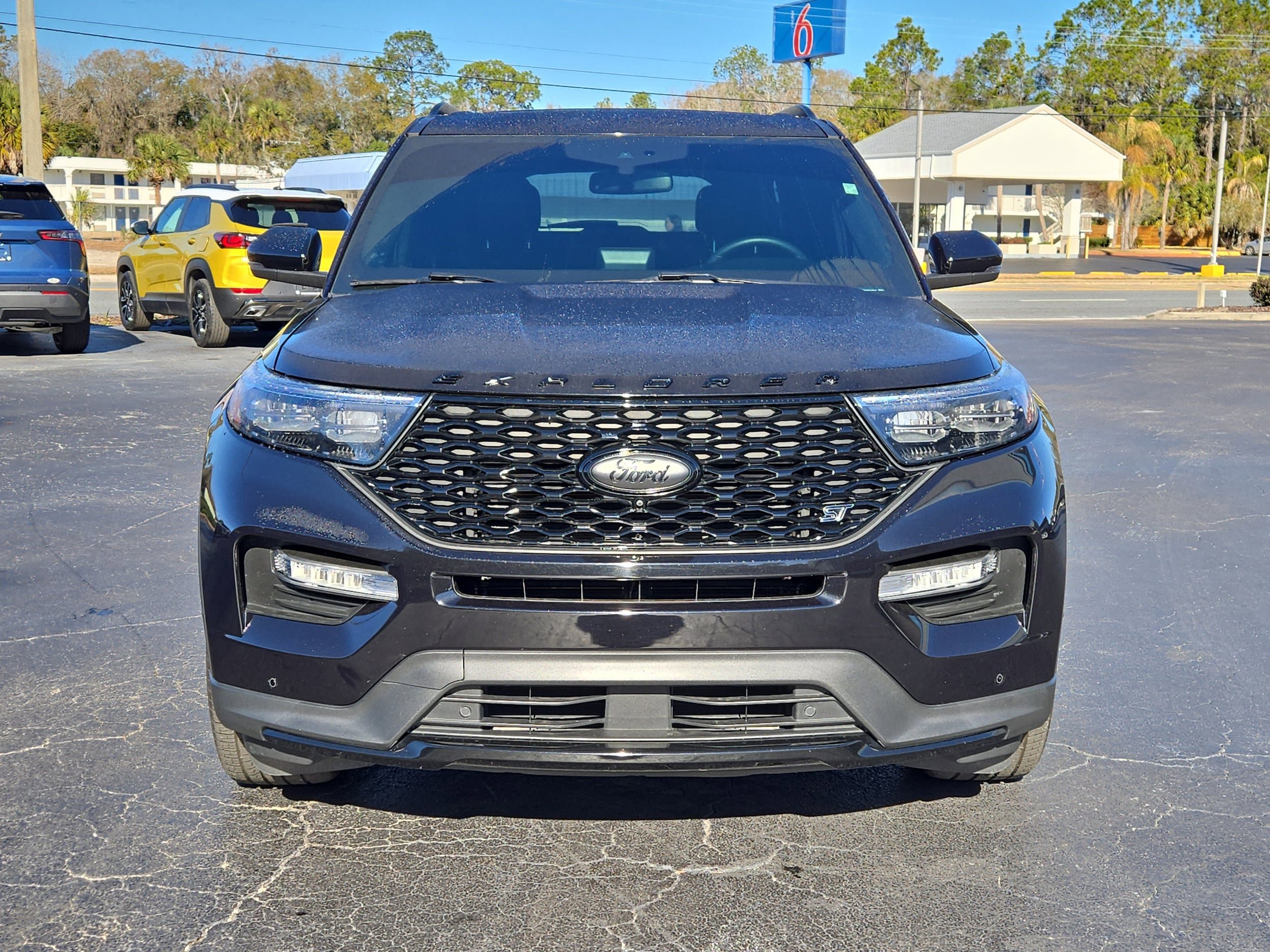 Used 2023 Ford Explorer ST w/ Equipment Group 401A image 8