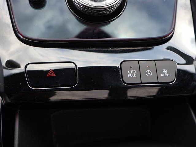 Certified 2025 Cadillac Escalade Premium Luxury Platinum image 33