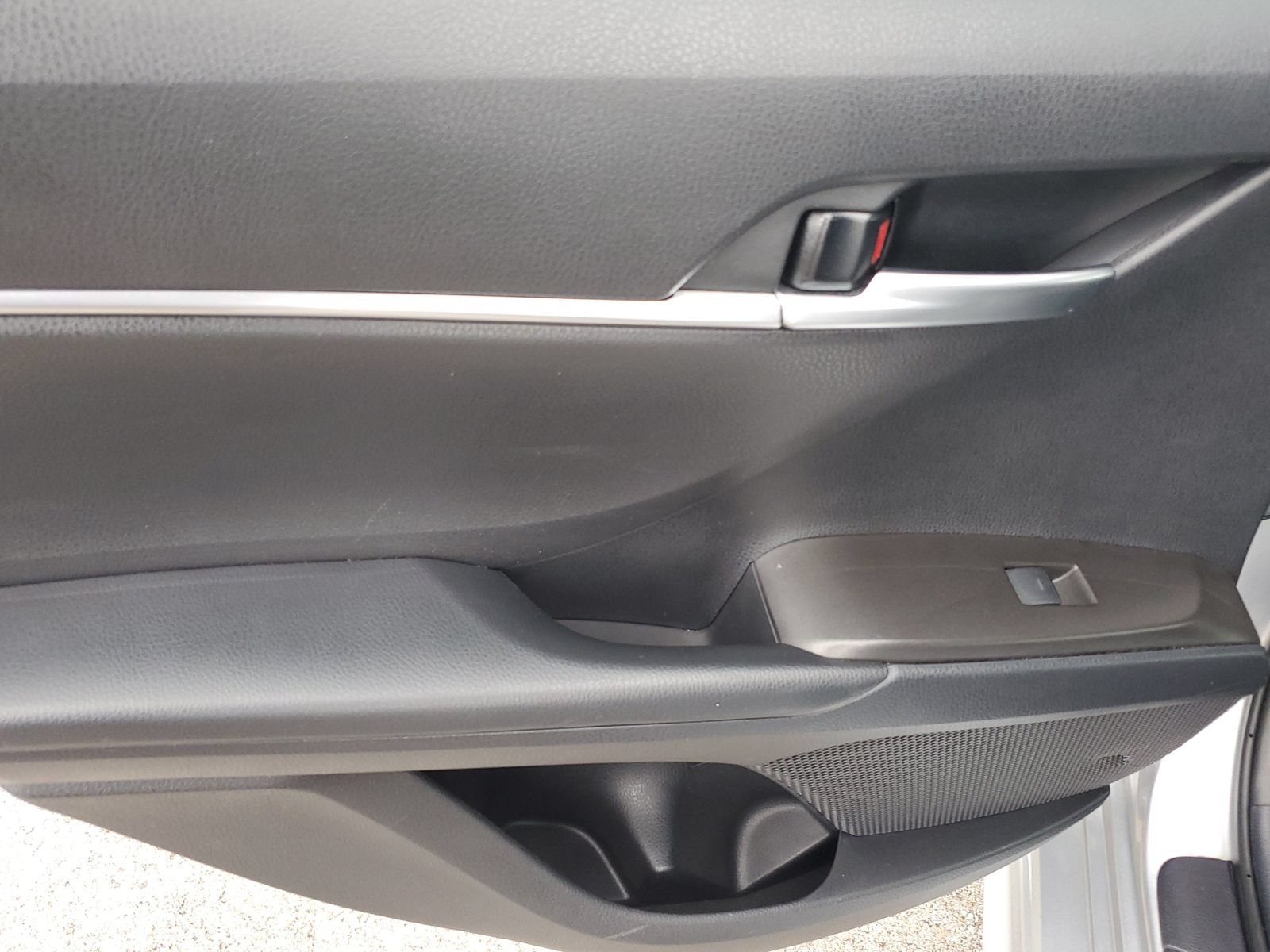 Certified 2024 Toyota Camry SE FWD image 15