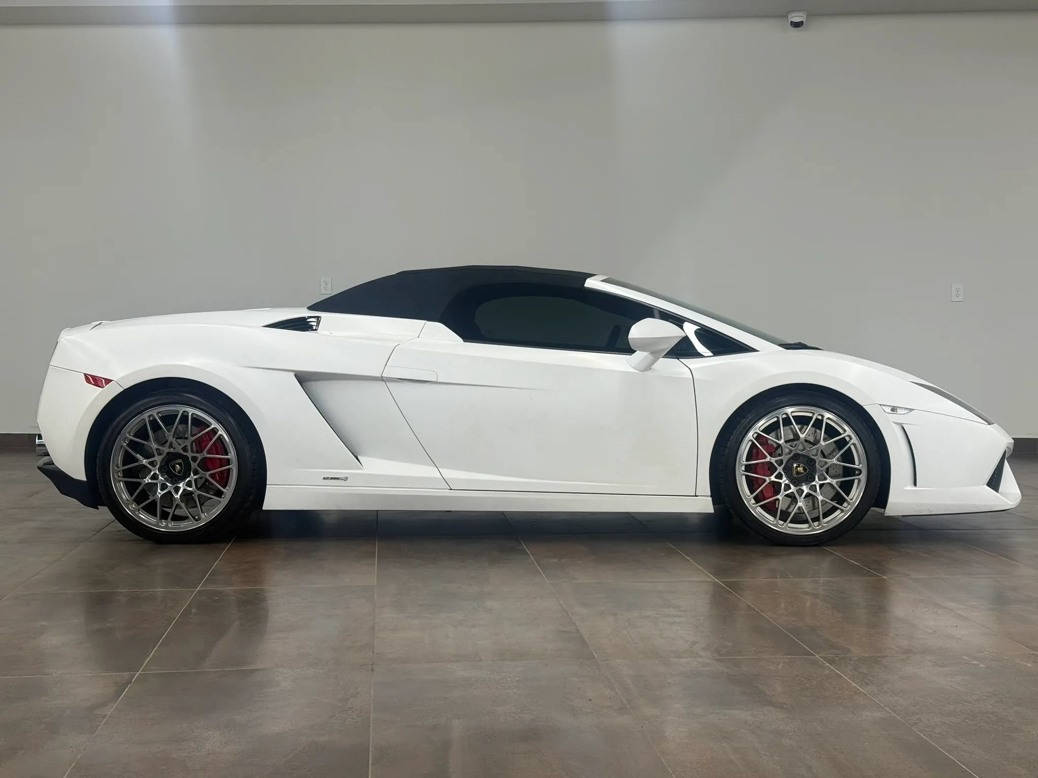 Used 2010 Lamborghini Gallardo LP 560-4 AWD/4WD image 19