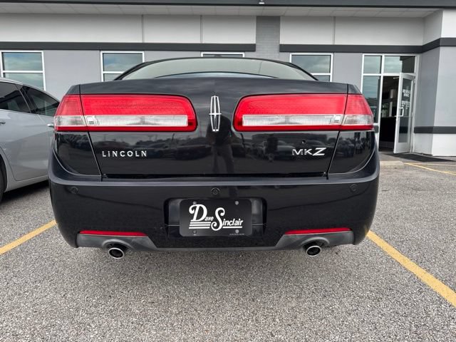 Used 2011 Lincoln MKZ FWD image 3