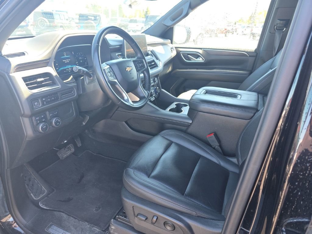Used 2024 Chevrolet Suburban LT AWD/4WD image 11