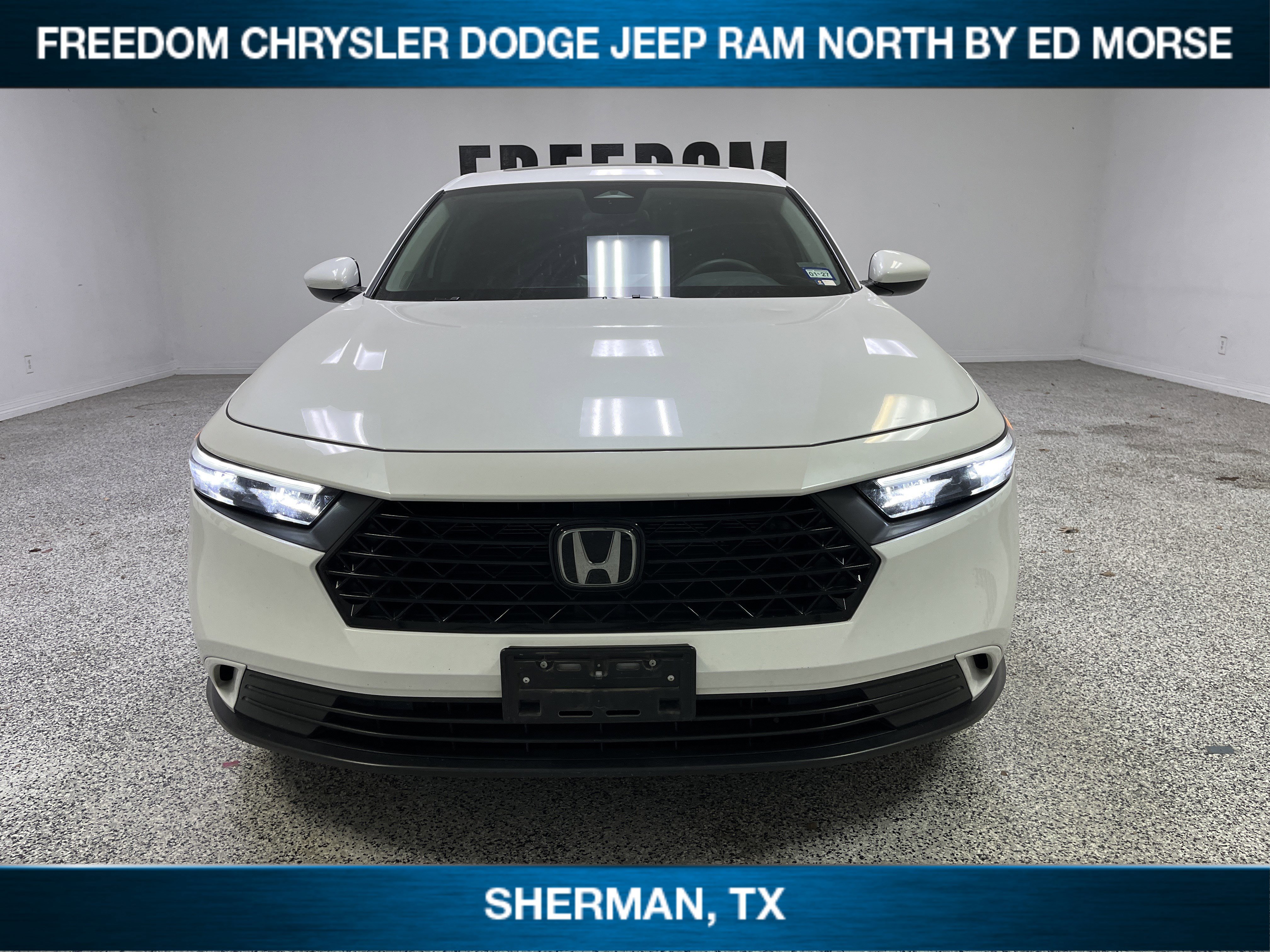 Used 2024 Honda Accord EX image 2