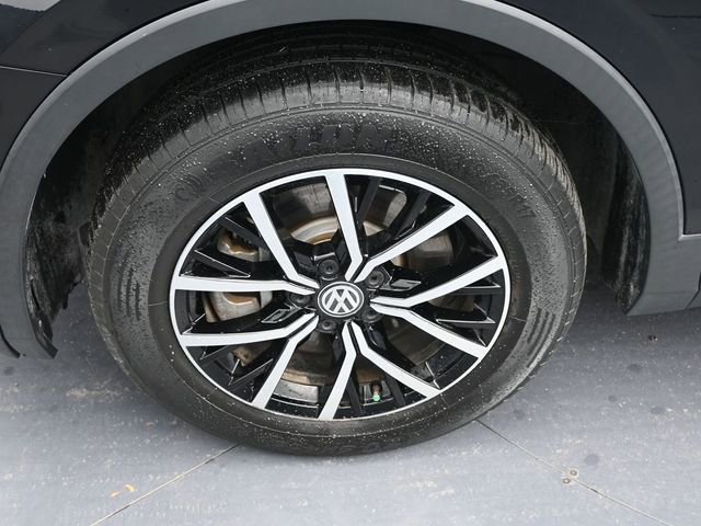 Used 2021 Volkswagen Tiguan SEL image 23