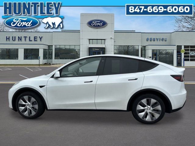 Used 2023 Tesla Model Y Long Range image 7