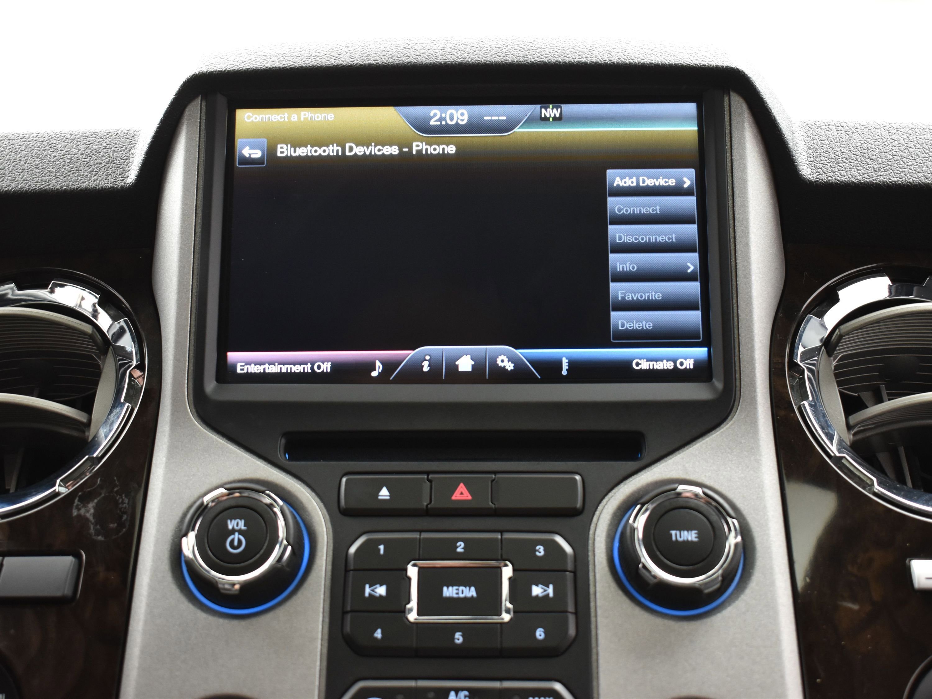 Used 2016 Ford F350 Platinum image 31