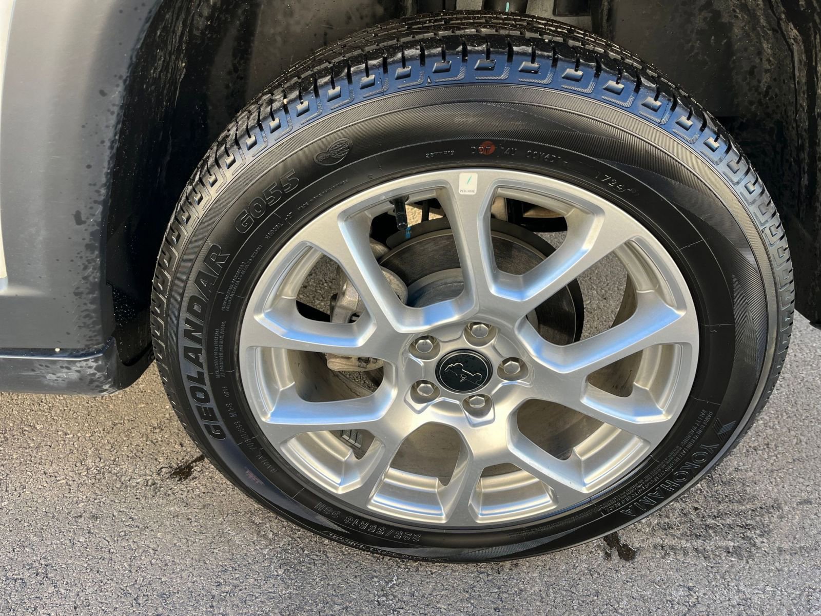 Used 2025 Jeep Compass Limited image 31