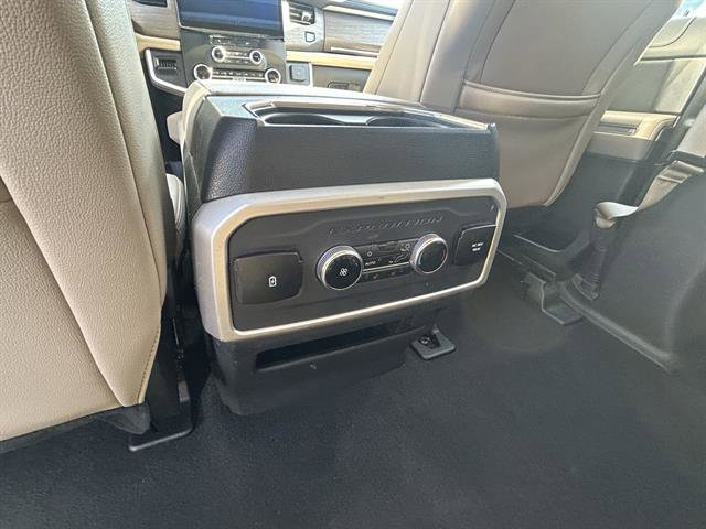 Used 2024 Ford Expedition Limited image 28