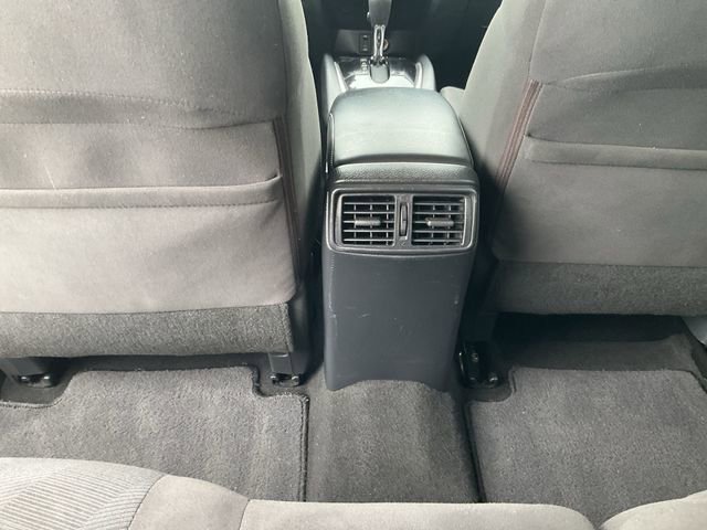 Used 2016 Nissan Rogue S FWD image 26