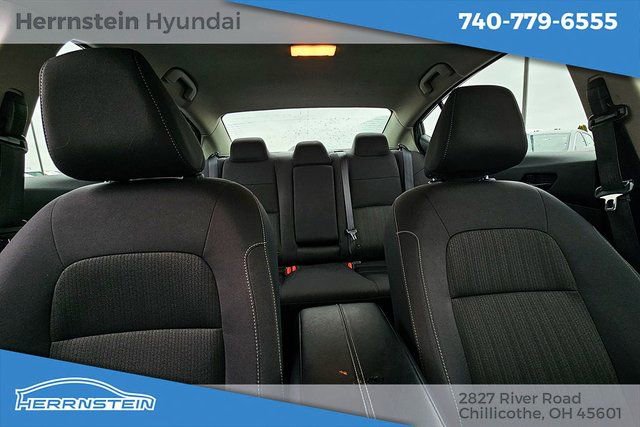 Used 2024 Nissan Altima 2.5 SV image 13