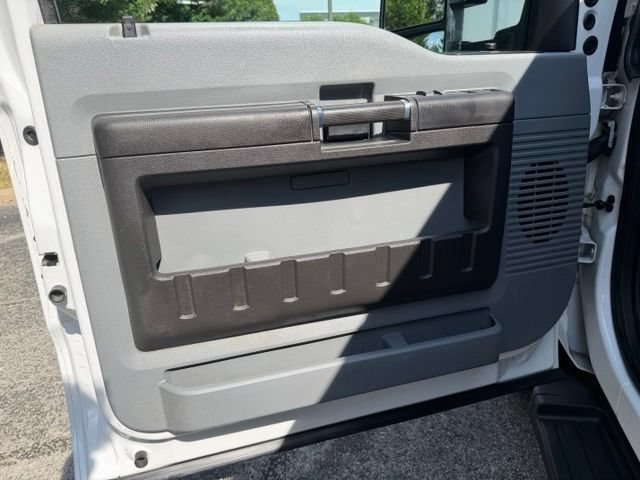 Used 2015 Ford F350 XL w/ Power Equipment Group AWD/4WD image 13