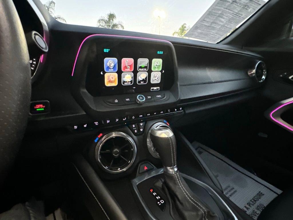 Used 2017 Chevrolet Camaro SS image 22