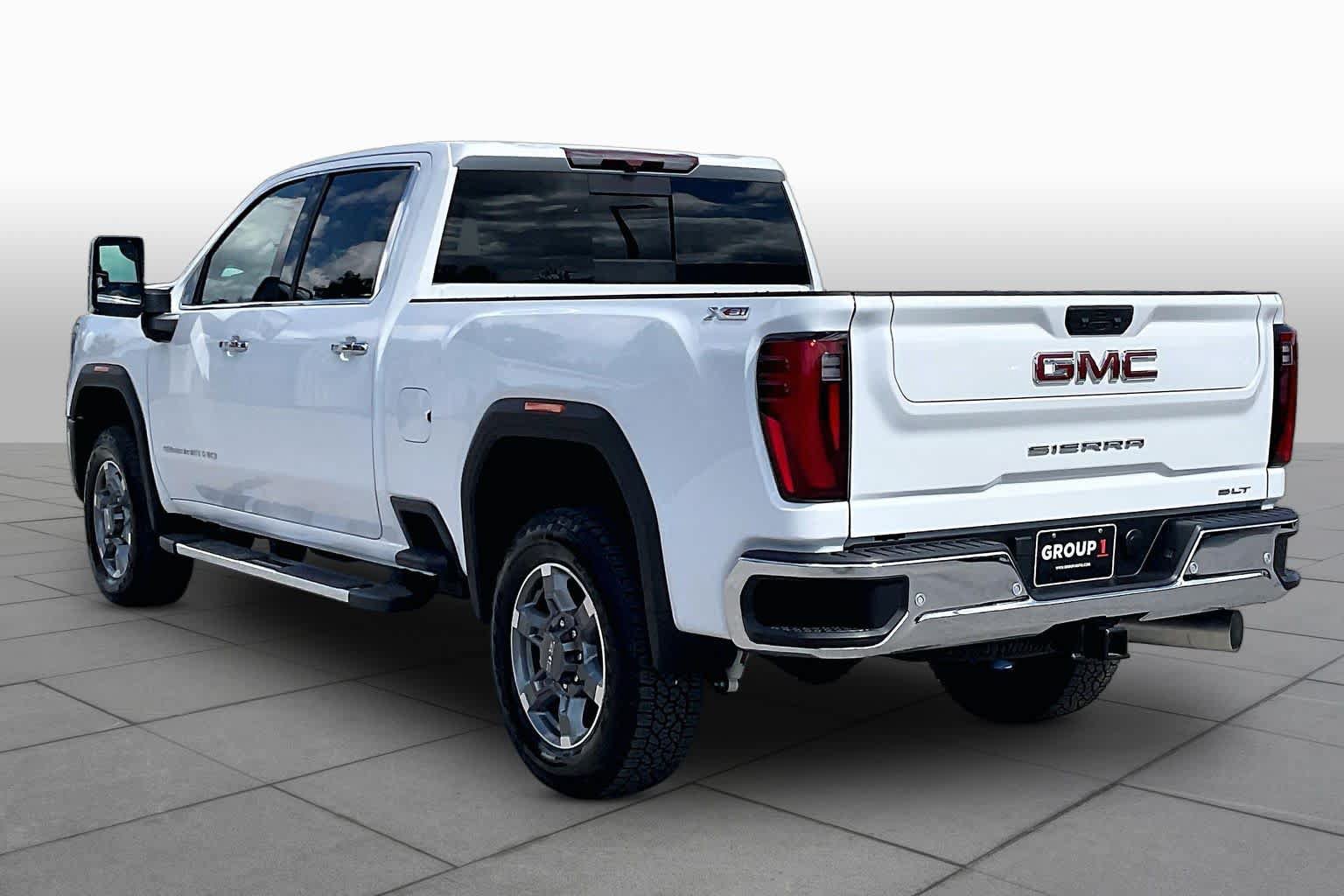 Used 2026 GMC Sierra 2500 SLT w/ Texas SLT Premium Package AWD/4WD image 12