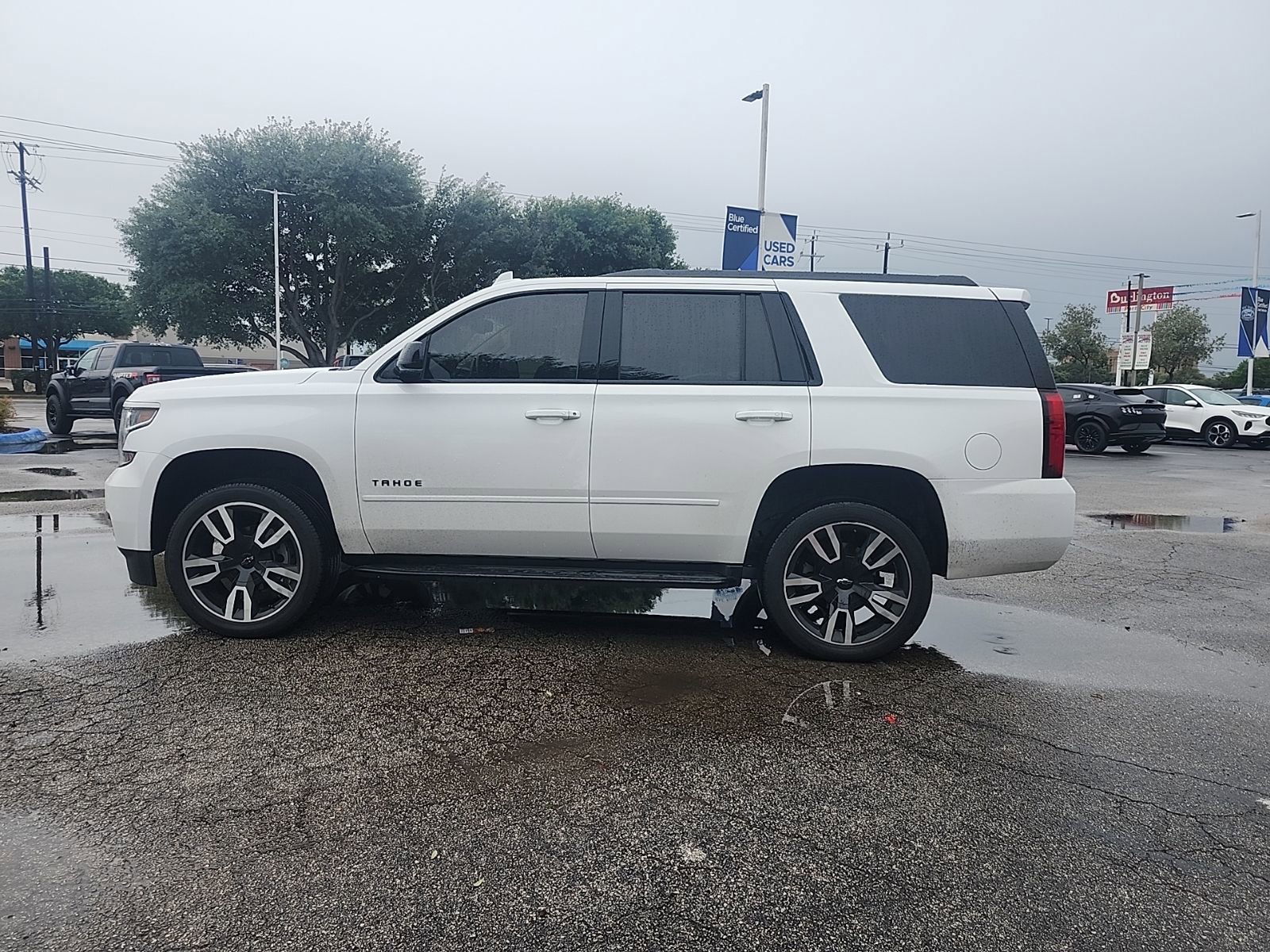 Used 2018 Chevrolet Tahoe Premier image 6