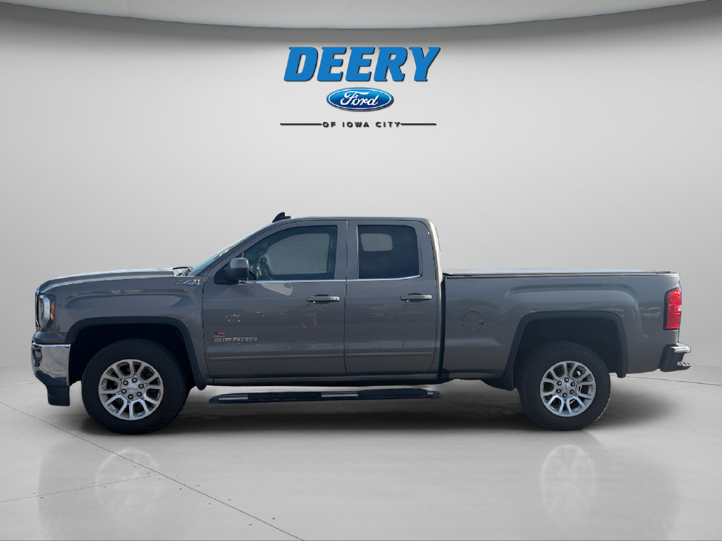 Used 2017 GMC Sierra 1500 SLE w/ SLE Value Package AWD/4WD image 10