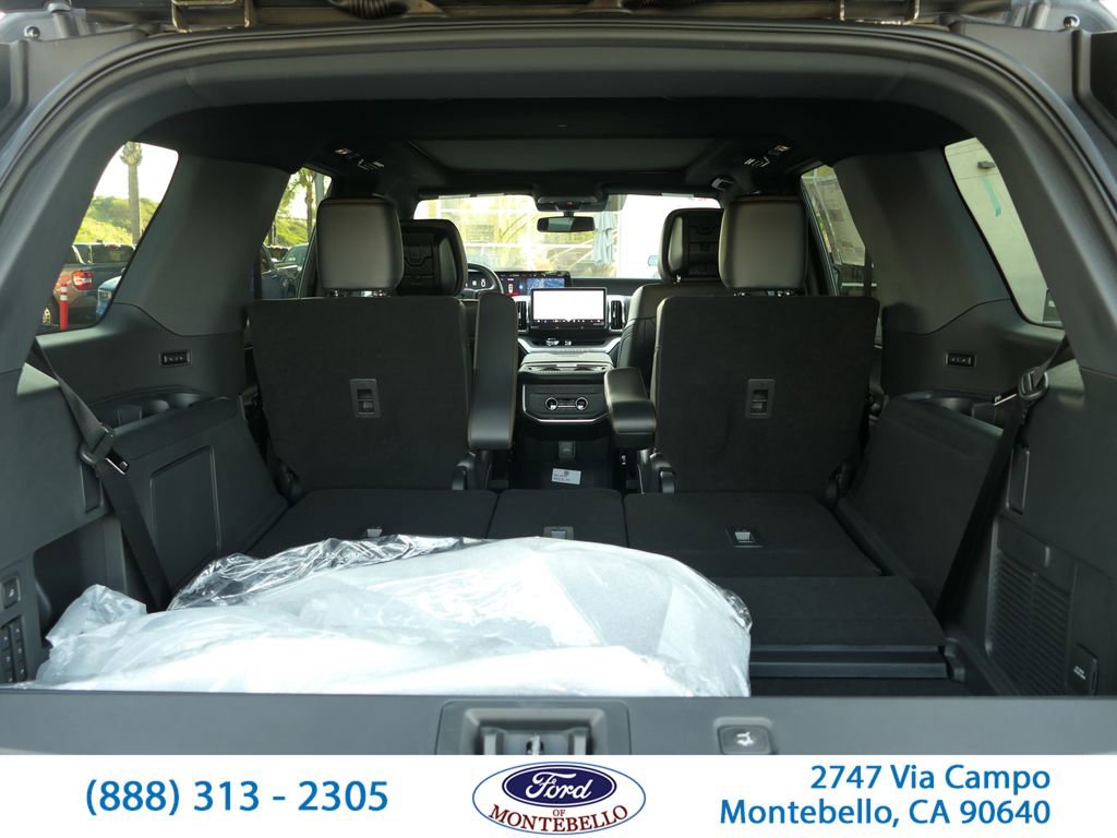 New 2026 Ford Expedition Tremor image 24