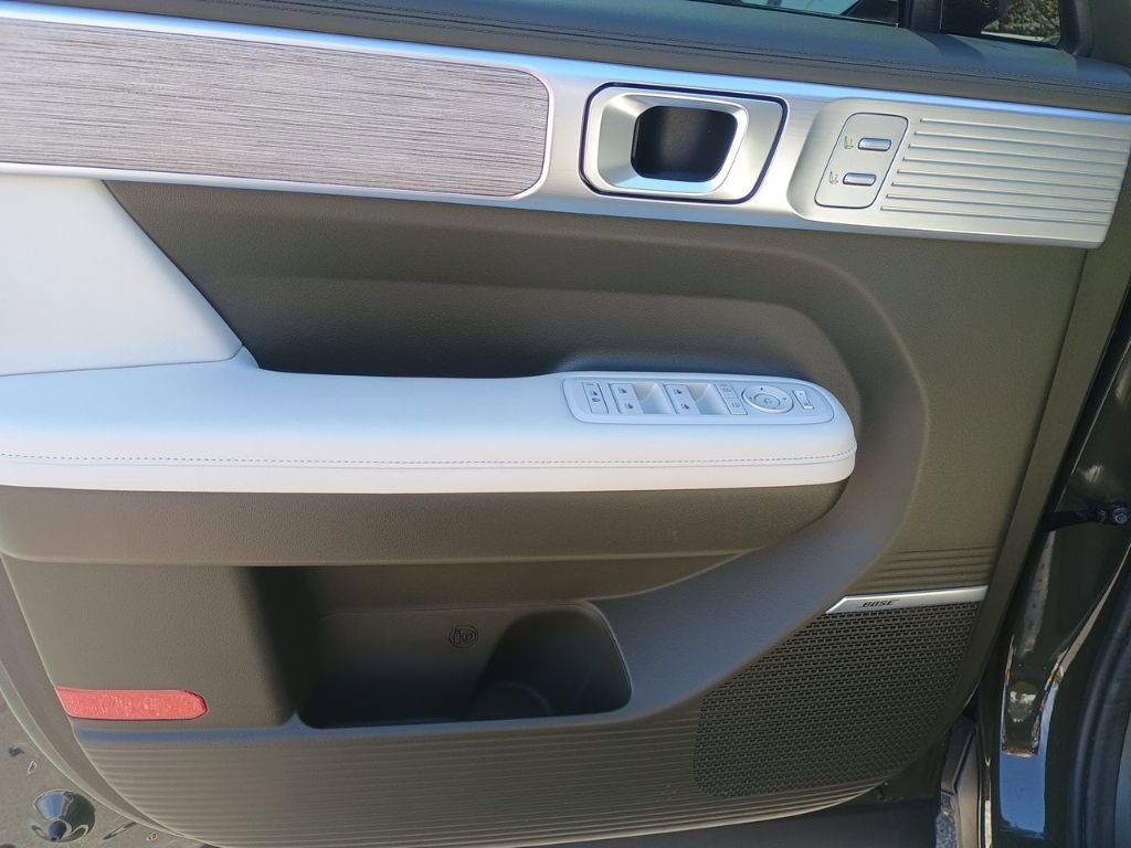 Used 2024 Hyundai Santa Fe Calligraphy image 11