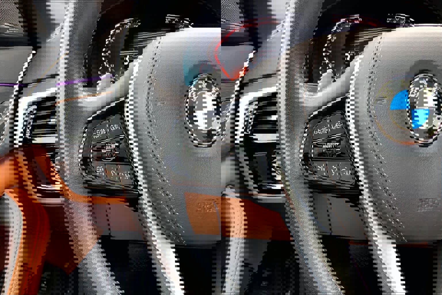 Used 2023 BMW 540i w/ Premium Package image 21