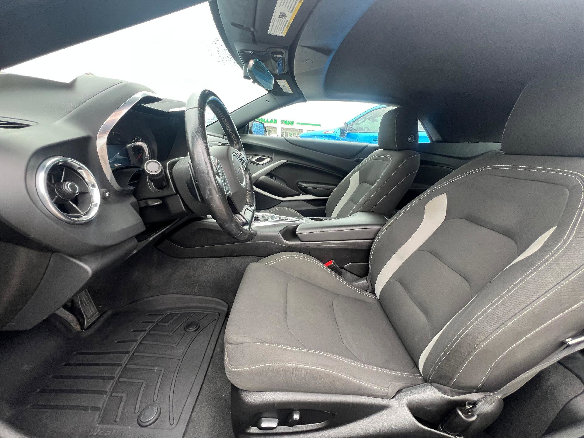 Used 2022 Chevrolet Camaro LT image 7