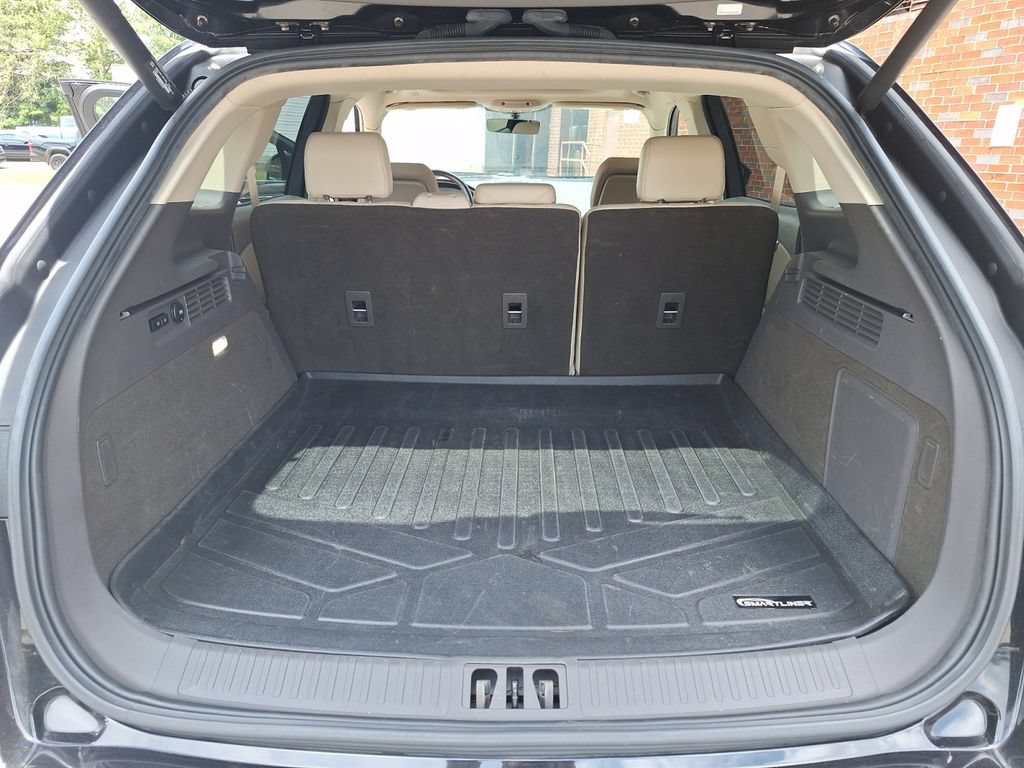 Used 2020 Lincoln Nautilus Reserve w/ Equipment Group 201A FWD image 30