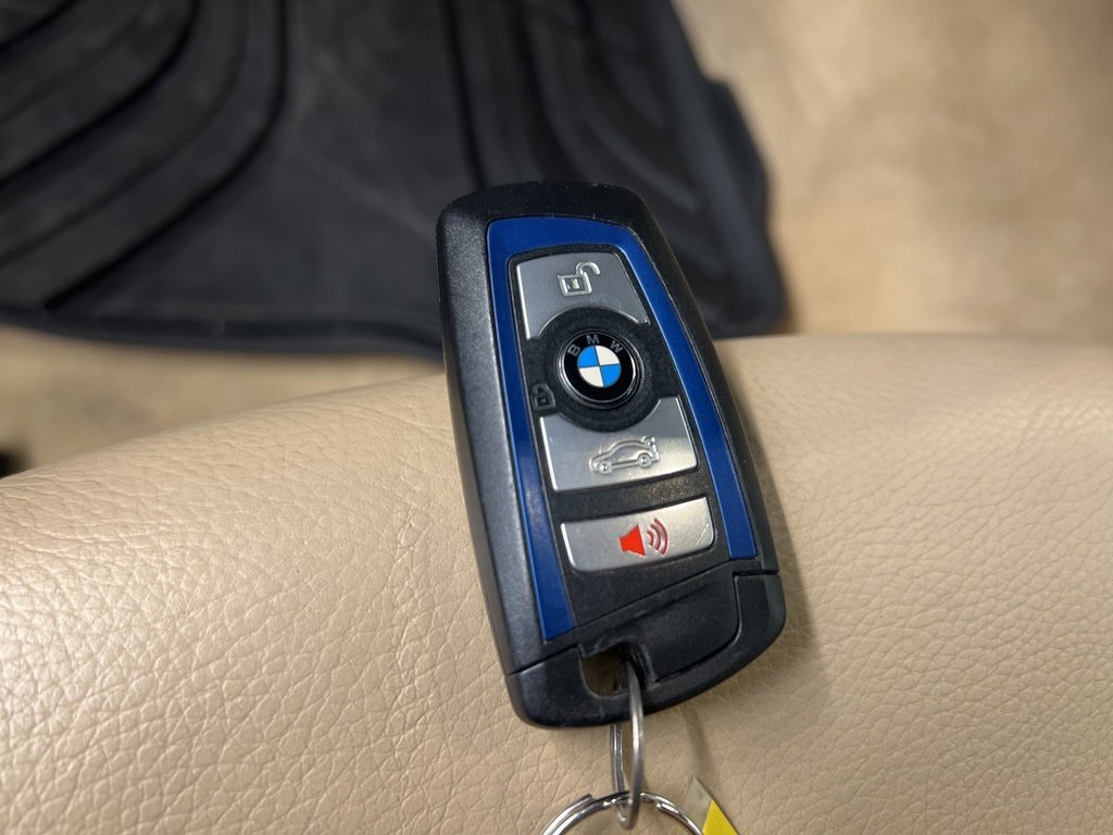 Used 2014 BMW 435i Convertible image 36