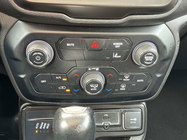 Certified 2022 Jeep Renegade Limited w/ Sun, Sound & Wheels Group AWD/4WD image 21