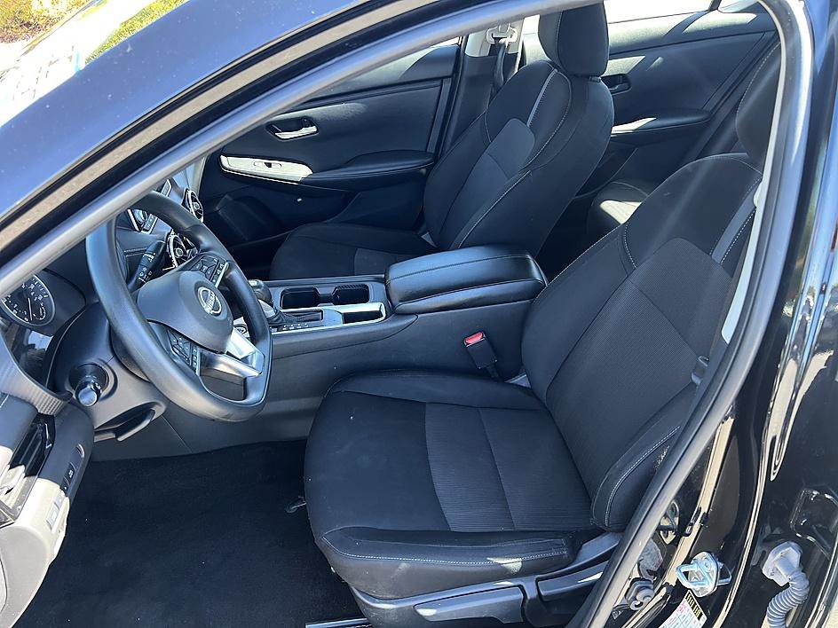 Certified 2025 Nissan Sentra SV FWD image 13