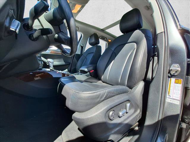 Used 2016 Audi Q5 2.0T Premium Plus w/ Technology Package AWD/4WD image 15