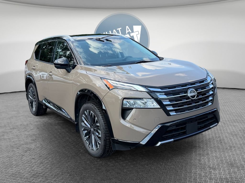 Used 2024 Nissan Rogue Platinum w/ Platinum Premium Package FWD image 1