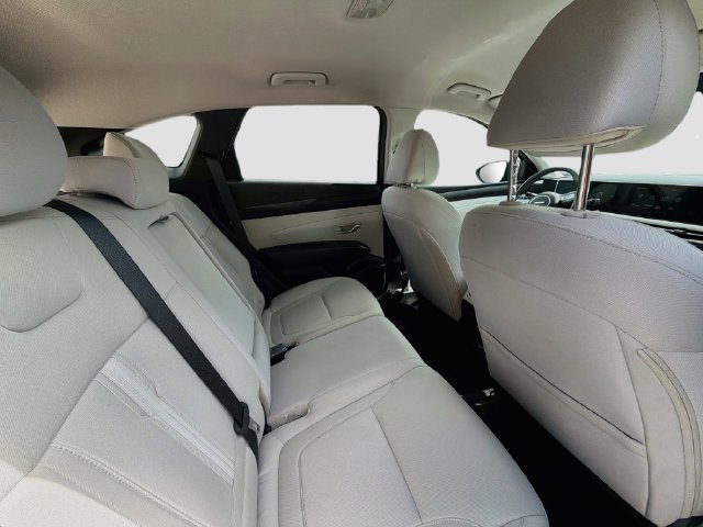 Certified 2025 Hyundai Tucson SEL FWD image 27