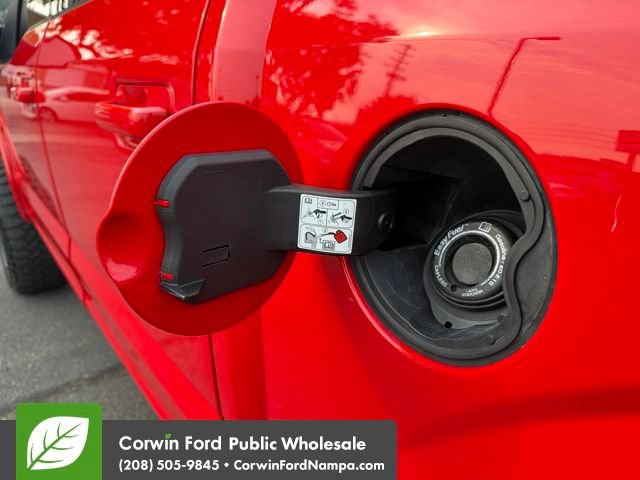 Used 2015 Ford F150 Lariat w/ Equipment Group 502A Luxury AWD/4WD image 10