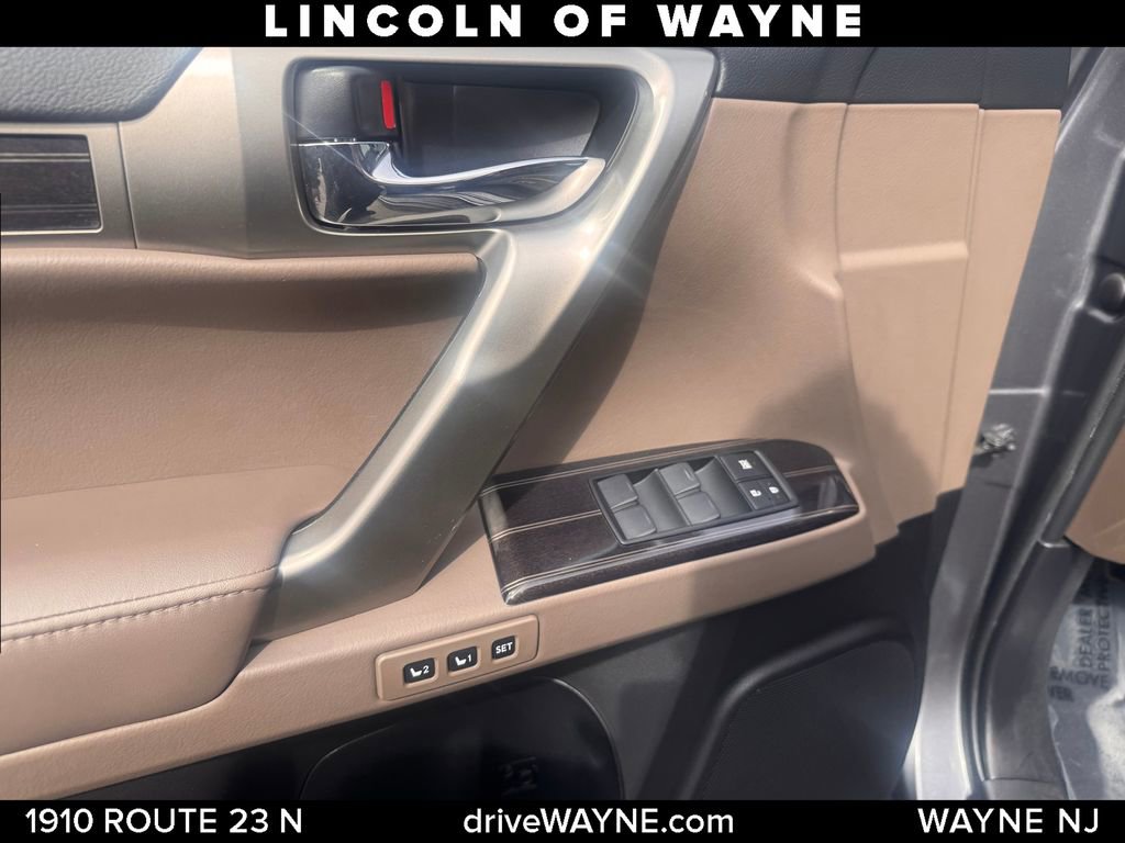 Used 2021 Lexus GX 460 Premium w/ Premium Package AWD/4WD image 13
