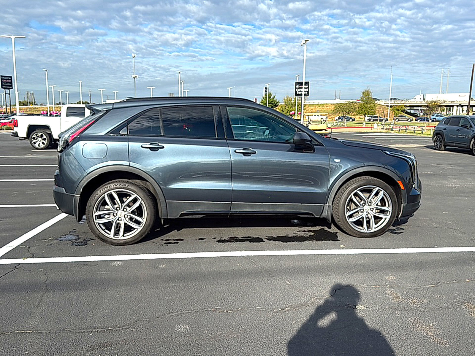 Used 2020 Cadillac XT4 Sport w/ Cold Weather Package AWD/4WD image 6