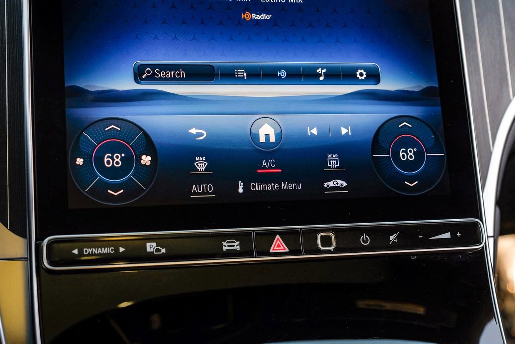 Used 2023 Mercedes-Benz GLC 300 GLC 300 image 33