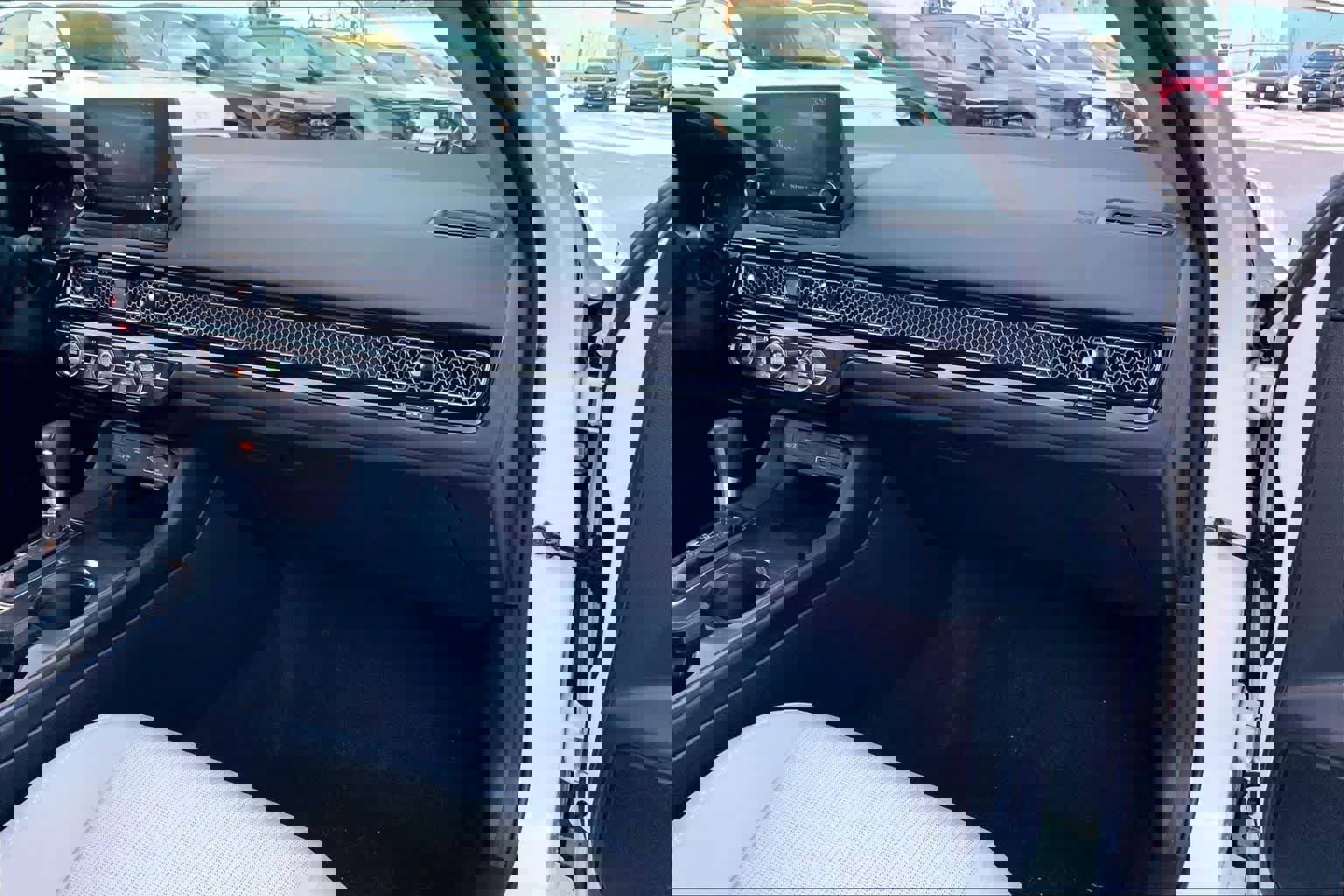 Used 2022 Honda Civic EX image 18