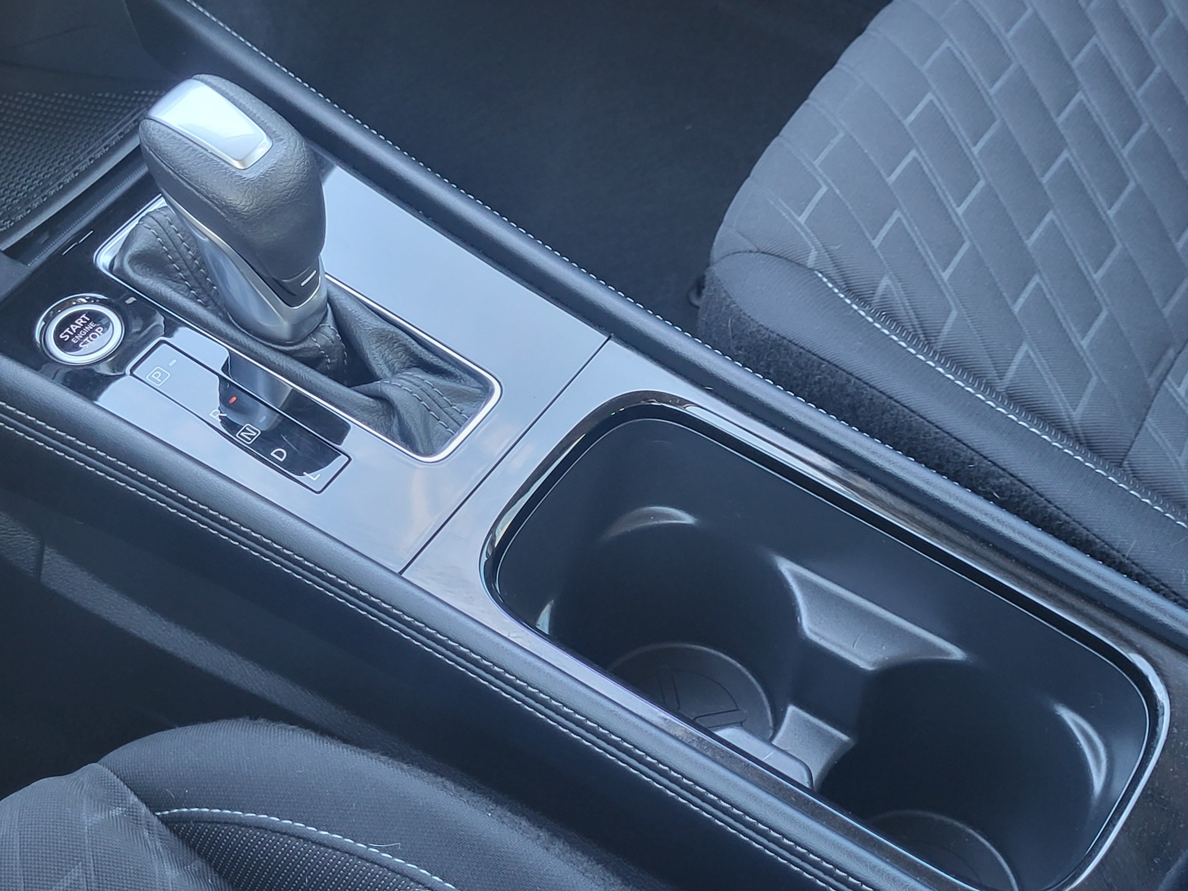 Certified 2023 Nissan Kicks SV FWD image 19