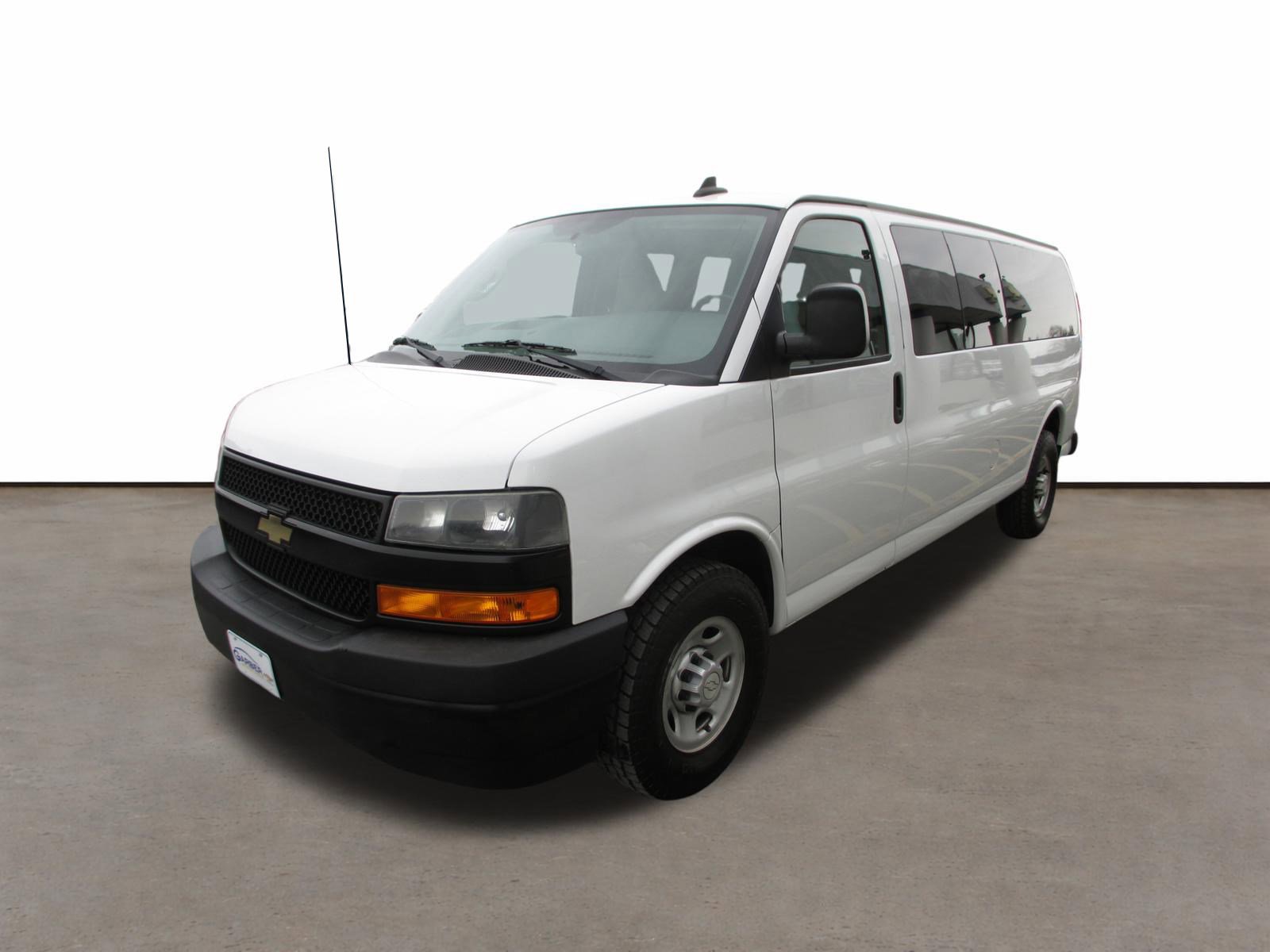 Used 2019 Chevrolet Express 3500 LS image 7