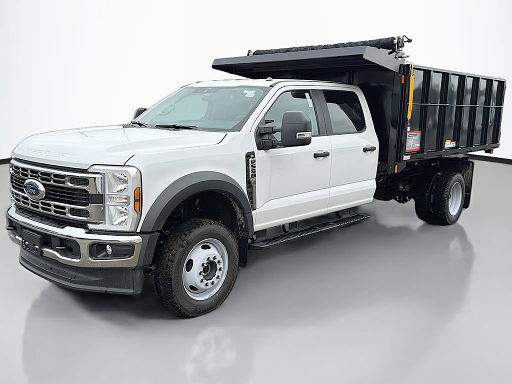 New 2026 Ford F550 4x4 Crew Cab image 3