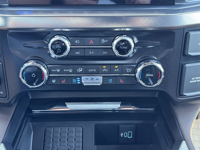 New 2025 Ford F350 King Ranch w/ Chrome Package image 17