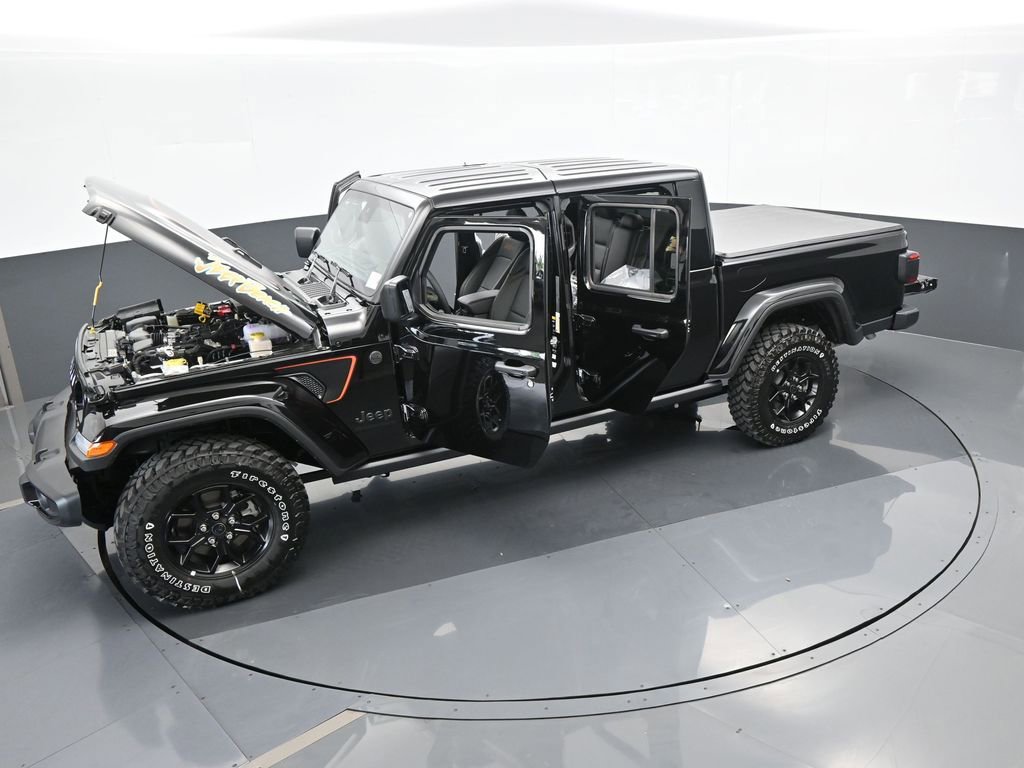 Used 2024 Jeep Gladiator Sport image 56