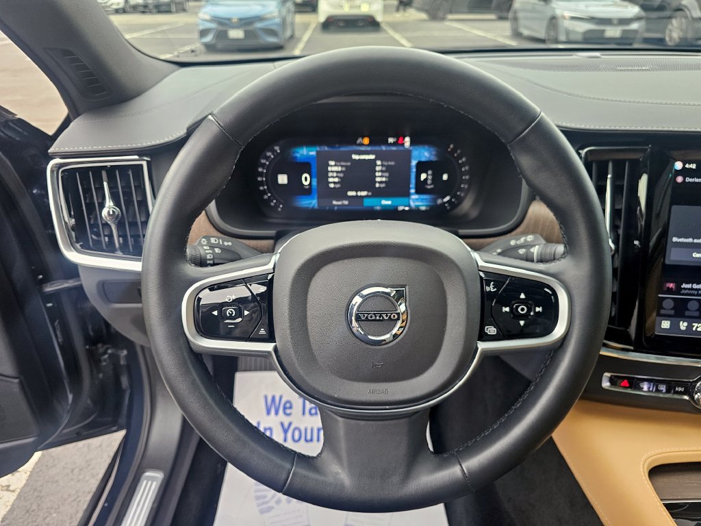 Used 2025 Volvo V90 B6 Cross Country Ultra AWD/4WD image 20