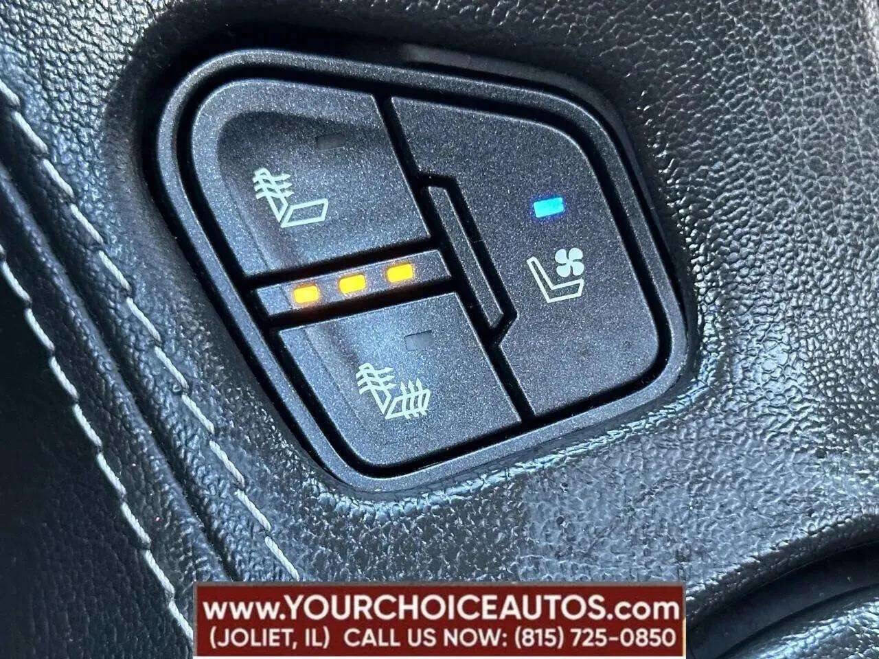 Used 2018 Chevrolet Tahoe Premier AWD/4WD image 41