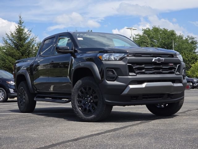 New 2026 Chevrolet Colorado Trail Boss AWD/4WD image 2