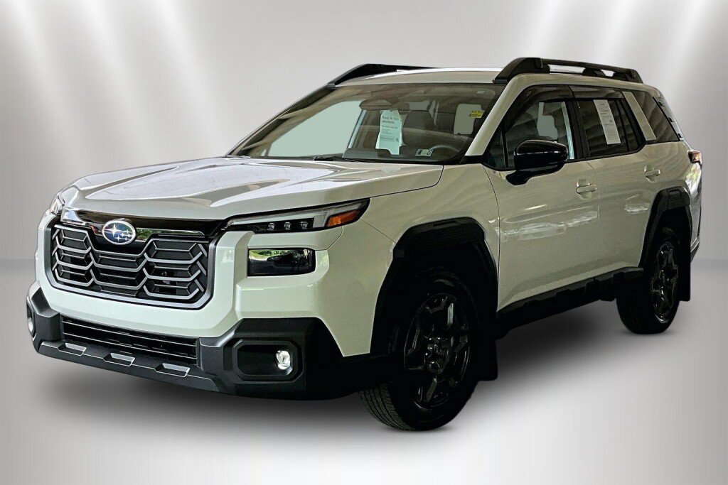 Certified 2026 Subaru Outback Premium AWD/4WD image 3