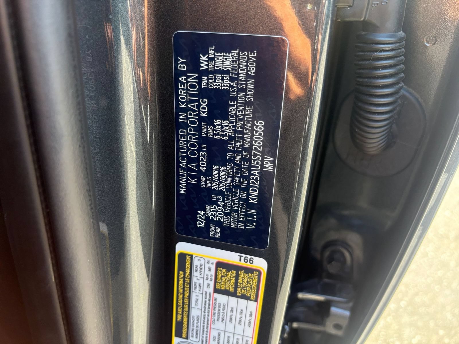 Used 2025 Kia Soul LX w/ LX Technology Package FWD image 27