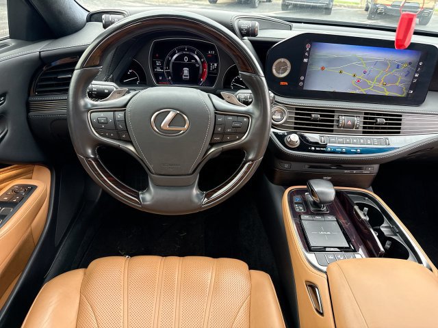 Used 2022 Lexus LS 500 AWD w/ Interior Upgrade Package image 14